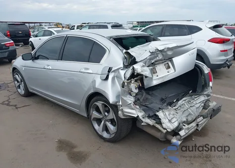 2010 Honda Accord 3.5 Ex-L z USA, uszkodzony, nr VIN 1HGCP3F83AA009683